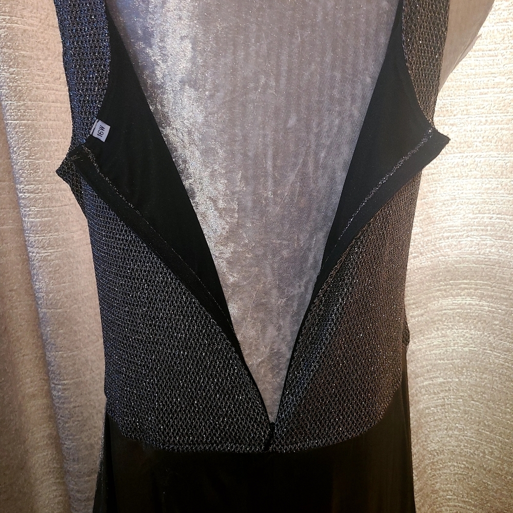 Cachet Silver Mesh And Satin Maxi 2pc  Dress - Picture 9 of 12